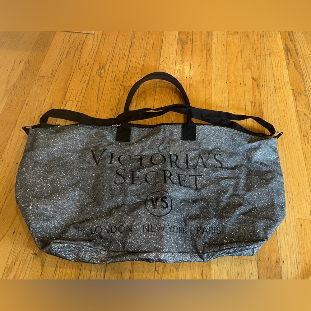 Victorias Secret limited edition Fashion Week glitter duffel weekender bag